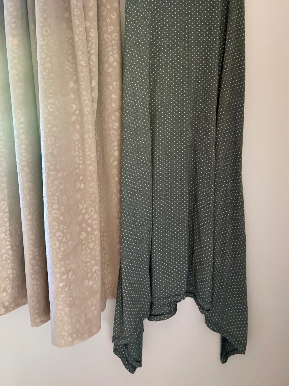 Prairie Underground Rhodes gray polka dot dress~ - Picture 4 of 11